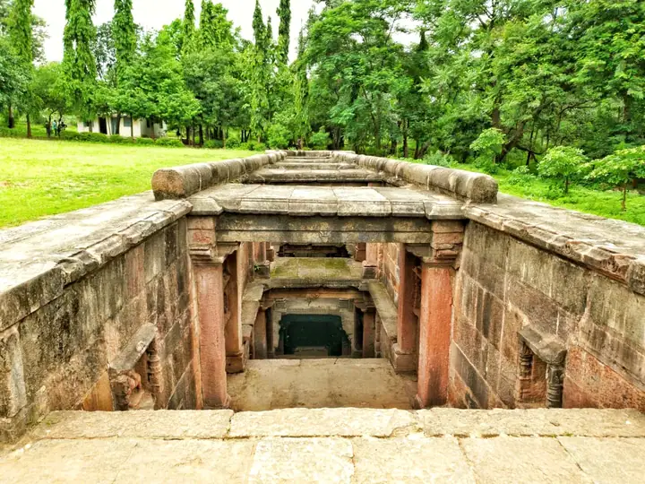 Kaleshwari Stepwell — Bakor nature experience